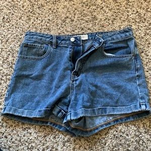 Cuffed pacsun shorts medium wash